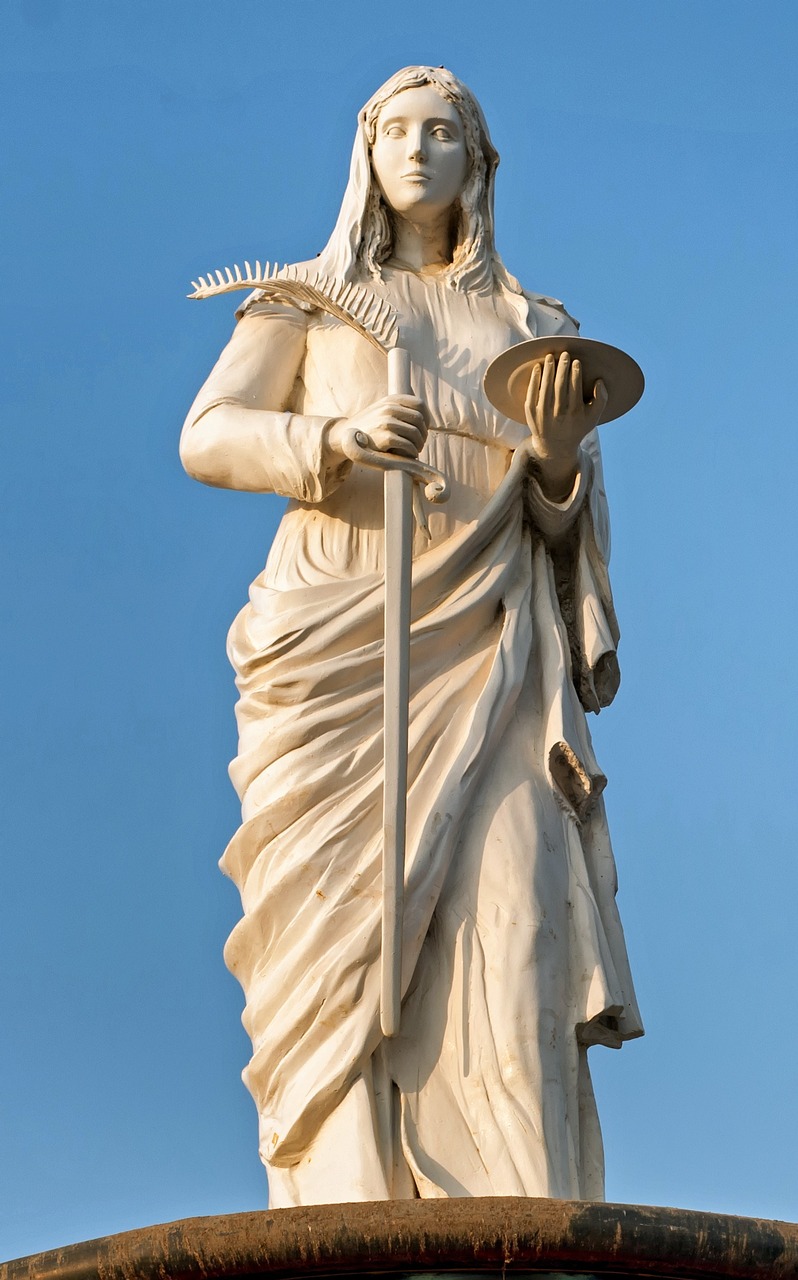 SANTA LUCÍA DE SIRACUSA                         41