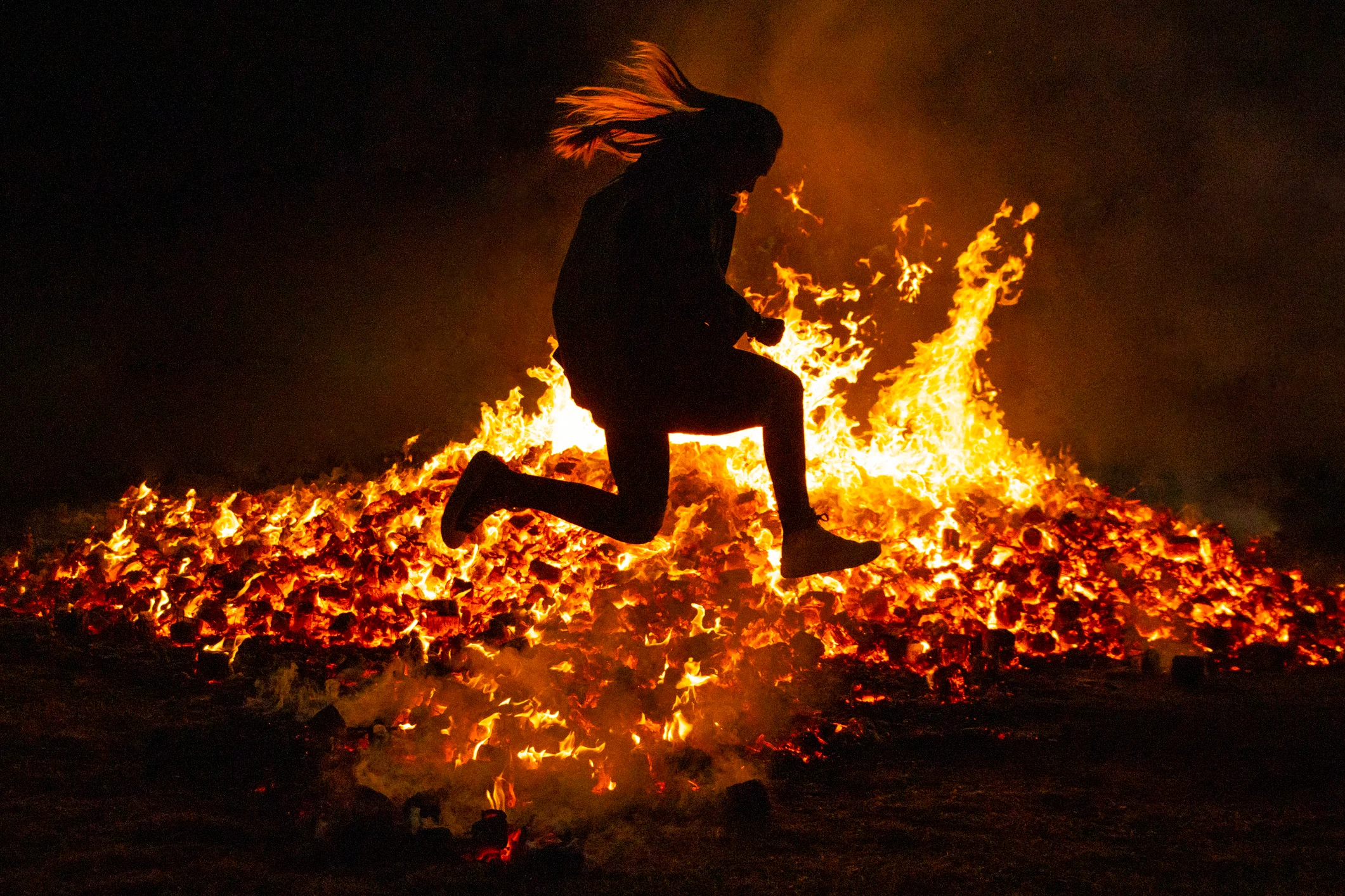 LA NOCHE DEL 24 DE JUNIO: SAN JUAN. ENTRE DEIDADES, HOGUERAS Y MAGIA      32
