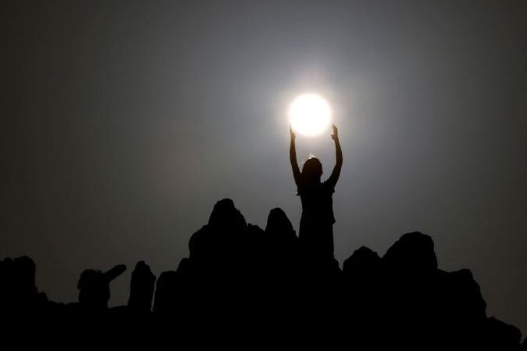 EL SOLSTICIO DE VERANO. Y la mágica noche de San Juan.      44