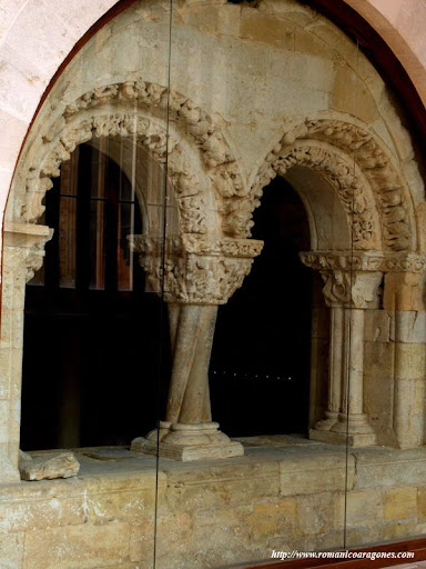 EL ROMANICO OCULTO DE LA CATEDRAL DEL BURGO DE OSMA     17
