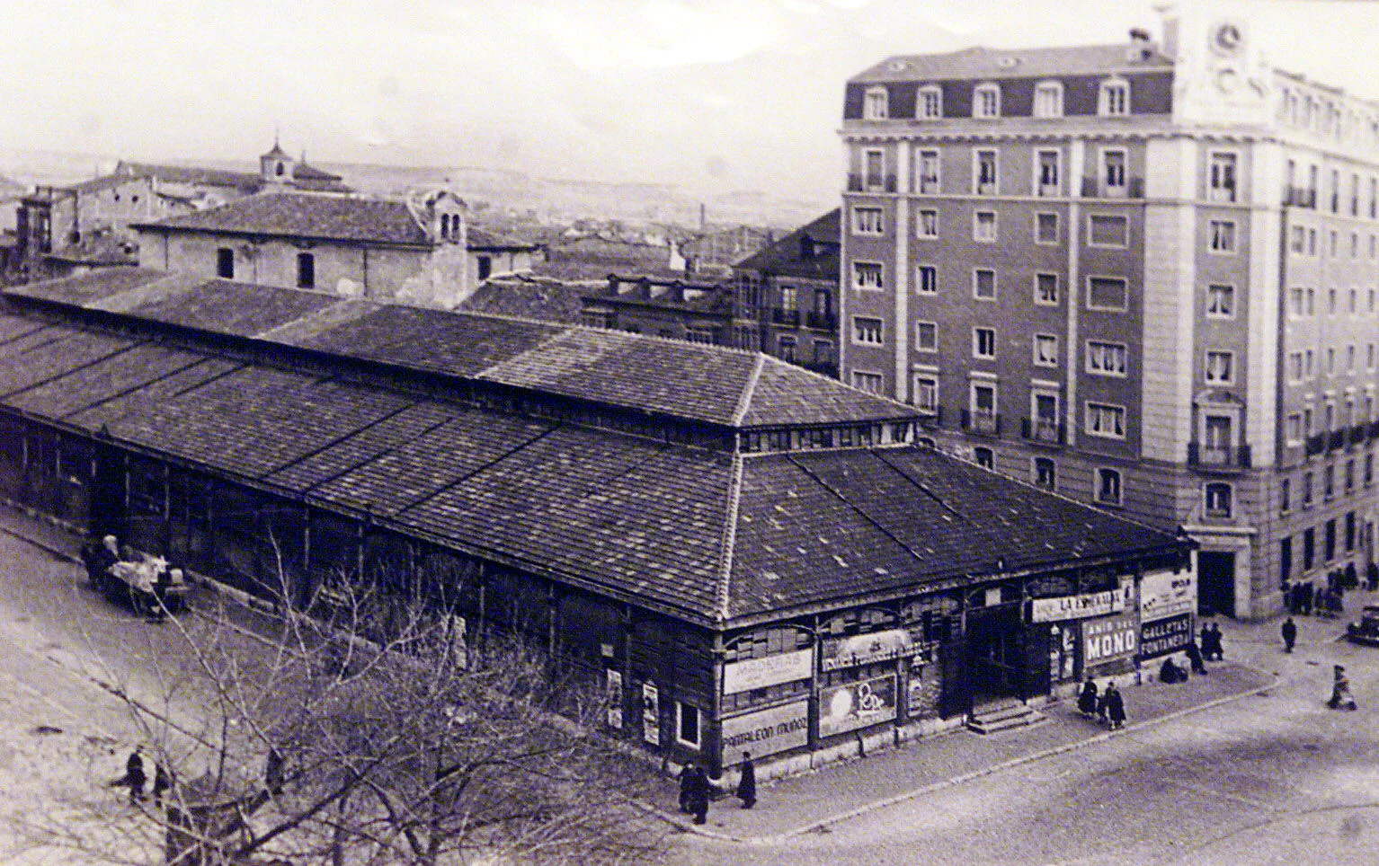 HISTORIA DE LAS PLAZAS DEL MERCADO DE VALLADOLID           19